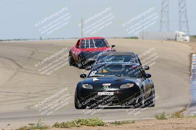 media/Apr-30-2022-CalClub SCCA (Sat) [[98b58ad398]]/Group 2/Race (Grapevine)/